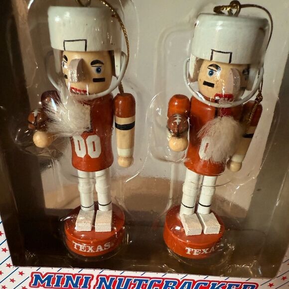 SPORTS COLLECTION SERIES BRAND TEXAS LONGHORN MINI NUTCRACKER ORNAMENT SET - Picture 2 of 2